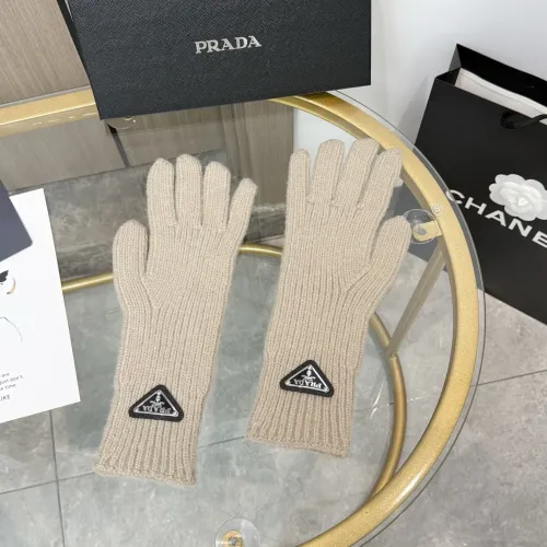 Cheap Prada Gloves #1396836 Replica Wholesale [$38.00 USD] [ITEM#1396836] on Replica Prada Gloves