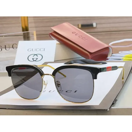 Gucci AAA Quality Sunglasses #1396992