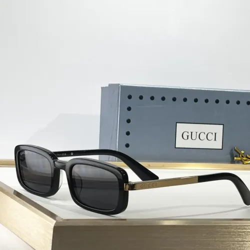Gucci AAA Quality Sunglasses #1396998