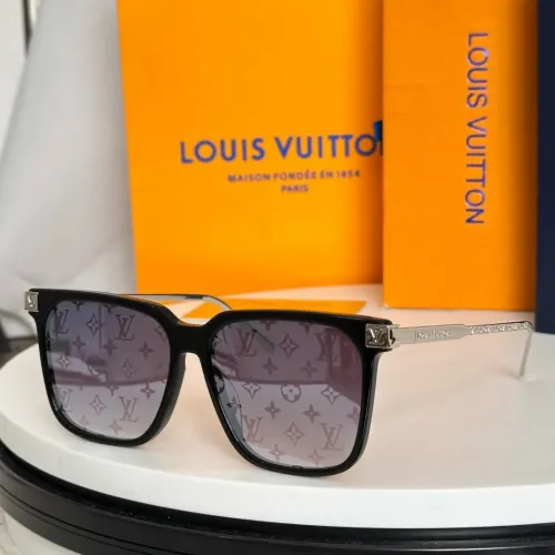 Louis Vuitton AAA Quality Sunglasses #1397028