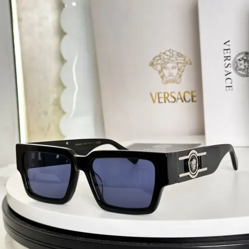 Versace AAA Quality Sunglasses #1397090