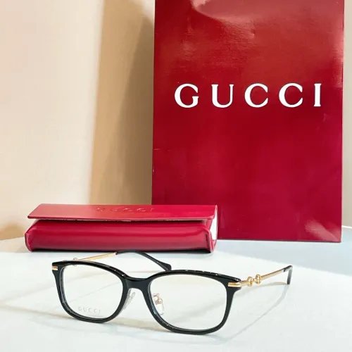 Gucci Fashion Goggles #1397166