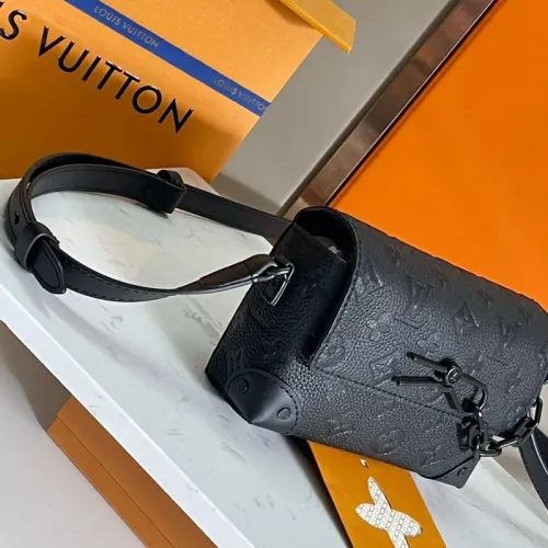 Cheap Louis Vuitton AAA Man Messenger Bags #1397350 Replica Wholesale [$140.00 USD] [ITEM#1397350] on Replica Louis Vuitton AAA Man Messenger Bags