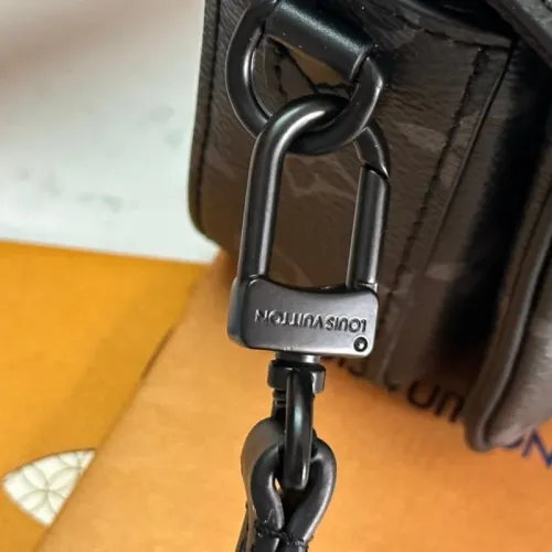 Cheap Louis Vuitton AAA Man Messenger Bags #1397357 Replica Wholesale [$132.00 USD] [ITEM#1397357] on Replica Louis Vuitton AAA Man Messenger Bags