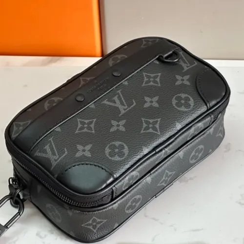 Cheap Louis Vuitton AAA Man Messenger Bags #1397359 Replica Wholesale [$132.00 USD] [ITEM#1397359] on Replica Louis Vuitton AAA Man Messenger Bags