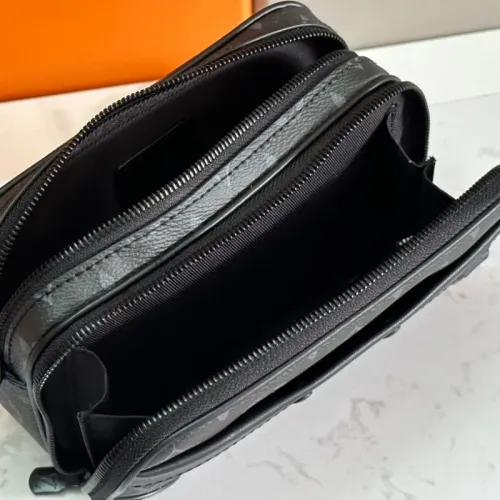 Cheap Louis Vuitton AAA Man Messenger Bags #1397359 Replica Wholesale [$132.00 USD] [ITEM#1397359] on Replica Louis Vuitton AAA Man Messenger Bags