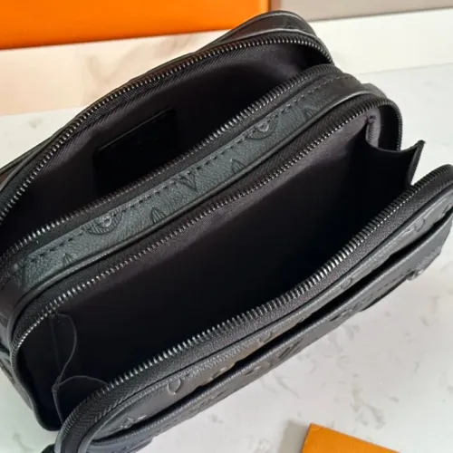 Cheap Louis Vuitton AAA Man Messenger Bags #1397366 Replica Wholesale [$140.00 USD] [ITEM#1397366] on Replica Louis Vuitton AAA Man Messenger Bags