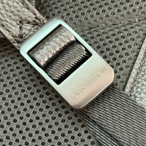 Cheap Louis Vuitton LV AAA Man Backpacks #1397396 Replica Wholesale [$202.00 USD] [ITEM#1397396] on Replica Louis Vuitton LV AAA Man Backpacks