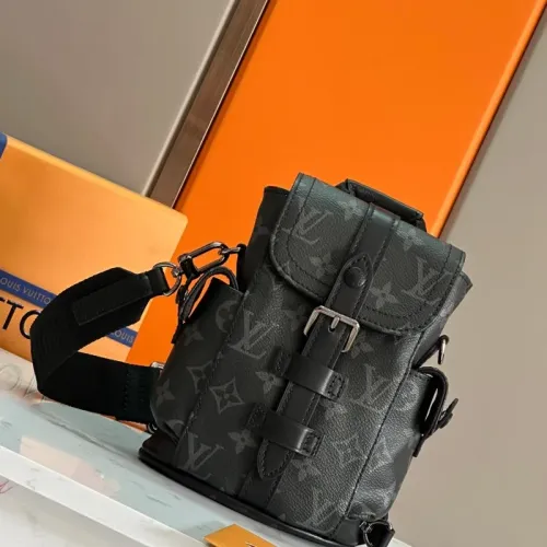 Louis Vuitton AAA Man Messenger Bags #1397405