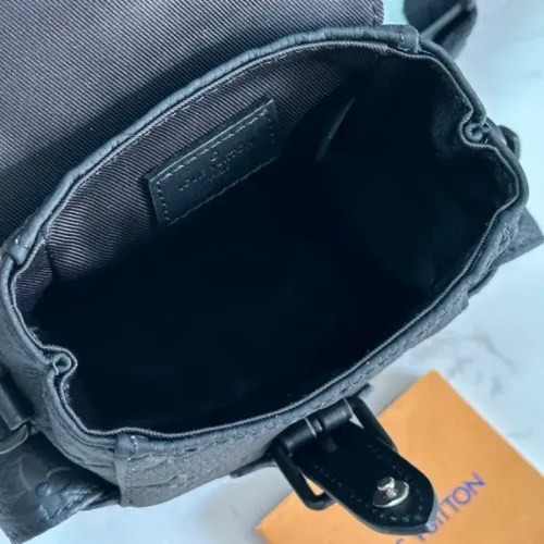 Cheap Louis Vuitton AAA Man Messenger Bags #1397406 Replica Wholesale [$155.00 USD] [ITEM#1397406] on Replica Louis Vuitton AAA Man Messenger Bags