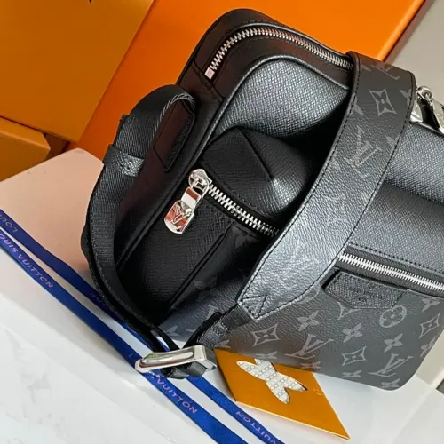 Cheap Louis Vuitton AAA Man Messenger Bags #1397444 Replica Wholesale [$150.00 USD] [ITEM#1397444] on Replica Louis Vuitton AAA Man Messenger Bags