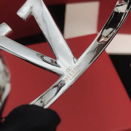 Cheap Valentino Bracelets #1397683 Replica Wholesale [$40.00 USD] [ITEM#1397683] on Replica Valentino Bracelets