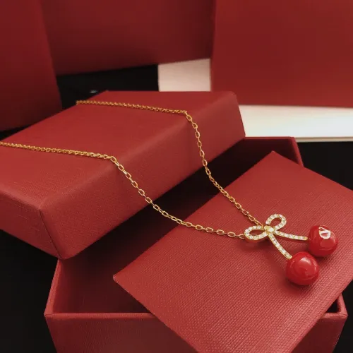Cheap Valentino Necklaces #1397696 Replica Wholesale [$27.00 USD] [ITEM#1397696] on Replica Valentino Necklaces