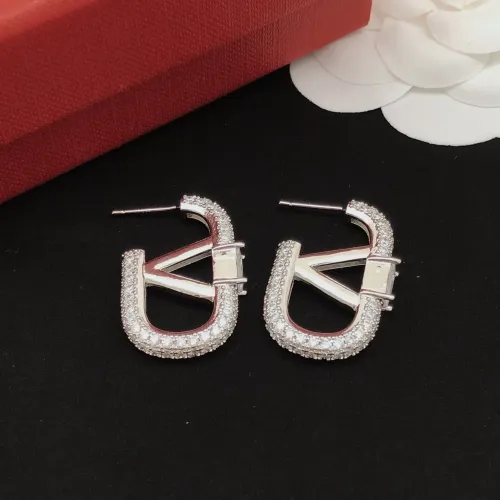 Cheap Valentino Earrings For Women #1397703 Replica Wholesale [$32.00 USD] [ITEM#1397703] on Replica Valentino Earrings