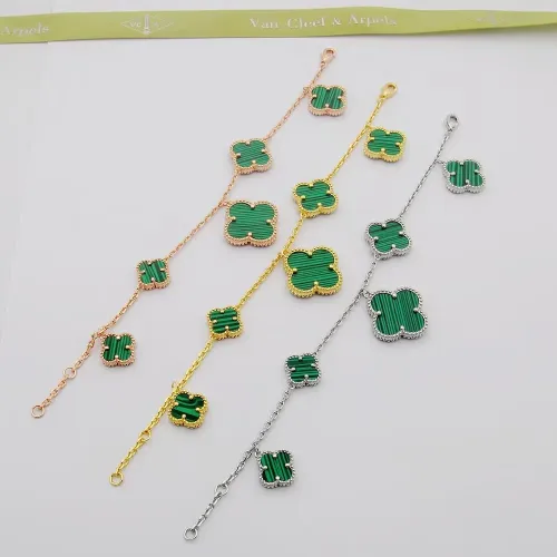 Cheap Van Cleef &amp; Arpels Bracelets For Women #1397718 Replica Wholesale [$32.00 USD] [ITEM#1397718] on Replica Van Cleef &amp; Arpels Bracelets