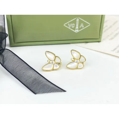 Cheap Van Cleef &amp; Arpels Earrings For Women #1397727 Replica Wholesale [$32.00 USD] [ITEM#1397727] on Replica Van Cleef &amp; Arpels Earrings
