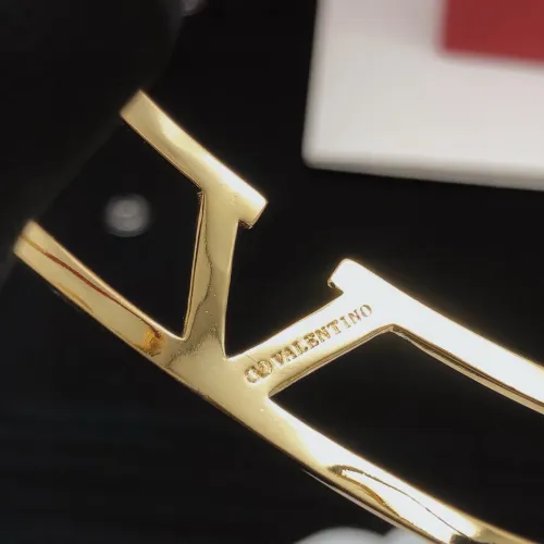 Cheap Valentino Bracelets #1397728 Replica Wholesale [$27.00 USD] [ITEM#1397728] on Replica Valentino Bracelets
