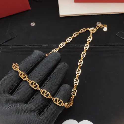 Cheap Valentino Necklaces #1397784 Replica Wholesale [$34.00 USD] [ITEM#1397784] on Replica Valentino Necklaces