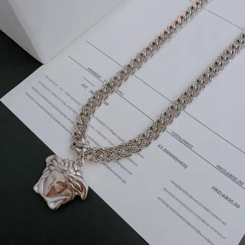 Cheap Versace Necklaces #1397924 Replica Wholesale [$64.00 USD] [ITEM#1397924] on Replica Versace Necklaces