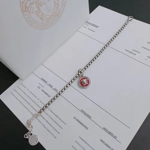 Cheap Versace Bracelets #1397927 Replica Wholesale [$36.00 USD] [ITEM#1397927] on Replica Versace Bracelets