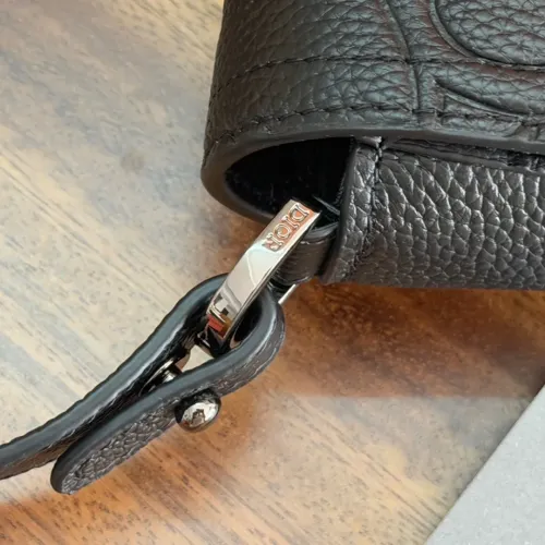 Cheap Christian Dior AAA Man Messenger Bags #1397955 Replica Wholesale [$160.00 USD] [ITEM#1397955] on Replica Christian Dior AAA Man Messenger Bags