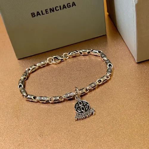 Cheap Balenciaga Bracelets #1398041 Replica Wholesale [$42.00 USD] [ITEM#1398041] on Replica Balenciaga Bracelets