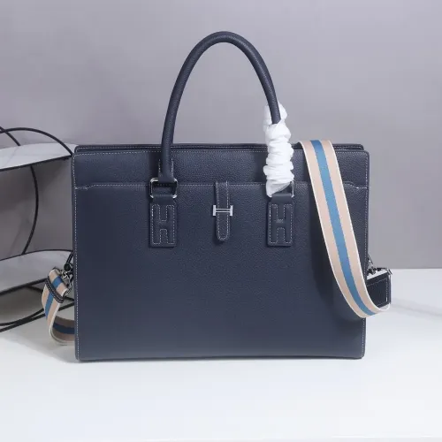 Hermes AAA Man Handbags #1398115
