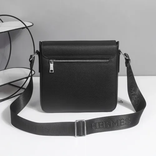 Cheap Hermes AAA Man Messenger Bags #1398121 Replica Wholesale [$108.00 USD] [ITEM#1398121] on Replica Hermes AAA Man Messenger Bags