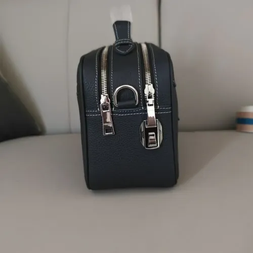 Cheap Hermes AAA Man Messenger Bags #1398139 Replica Wholesale [$108.00 USD] [ITEM#1398139] on Replica Hermes AAA Man Messenger Bags