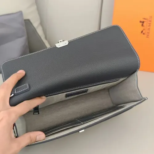 Cheap Hermes AAA Man Pouches #1398146 Replica Wholesale [$102.00 USD] [ITEM#1398146] on Replica Hermes AAA Man Wallets
