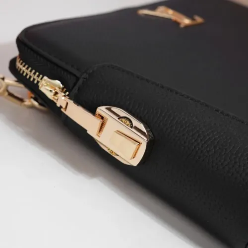 Cheap Louis Vuitton AAA Man Pouches #1398205 Replica Wholesale [$96.00 USD] [ITEM#1398205] on Replica Louis Vuitton AAA Man Wallets