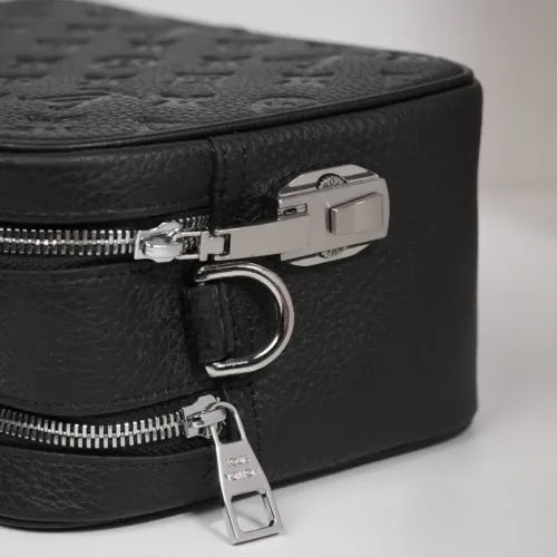 Cheap Louis Vuitton AAA Man Messenger Bags #1398213 Replica Wholesale [$108.00 USD] [ITEM#1398213] on Replica Louis Vuitton AAA Man Messenger Bags