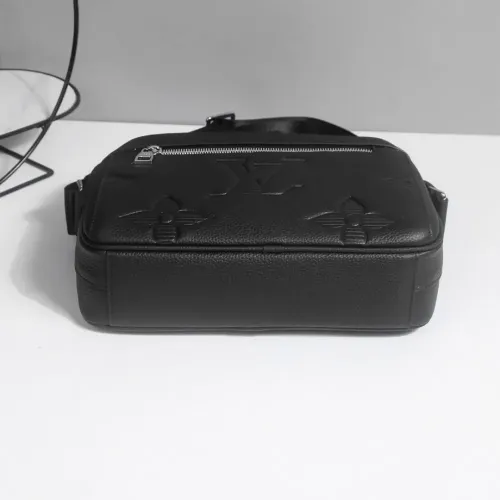 Cheap Louis Vuitton AAA Man Messenger Bags #1398215 Replica Wholesale [$108.00 USD] [ITEM#1398215] on Replica Louis Vuitton AAA Man Messenger Bags