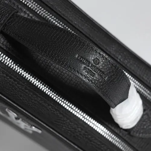 Cheap Louis Vuitton AAA Man Messenger Bags #1398216 Replica Wholesale [$108.00 USD] [ITEM#1398216] on Replica Louis Vuitton AAA Man Messenger Bags
