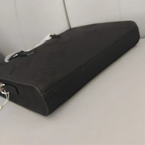 Cheap Louis Vuitton AAA Man Handbags #1398220 Replica Wholesale [$162.00 USD] [ITEM#1398220] on Replica Louis Vuitton AAA Man Handbags