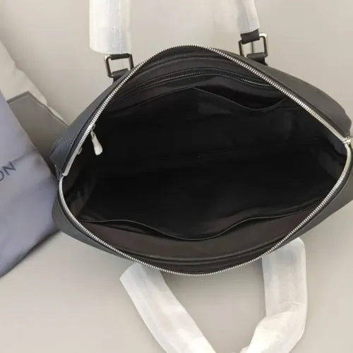 Cheap Louis Vuitton AAA Man Handbags #1398222 Replica Wholesale [$162.00 USD] [ITEM#1398222] on Replica Louis Vuitton AAA Man Handbags