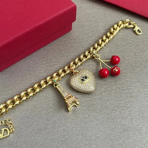 Cheap Valentino Bracelets For Women #1398277 Replica Wholesale [$42.00 USD] [ITEM#1398277] on Replica Valentino Bracelets