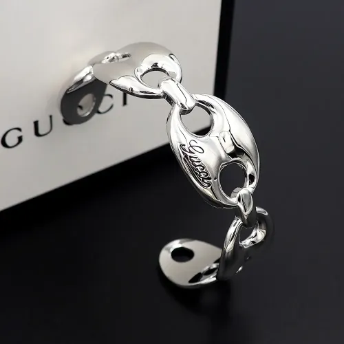 Cheap Gucci Bracelets #1398372 Replica Wholesale [$29.00 USD] [ITEM#1398372] on Replica Gucci Bracelets