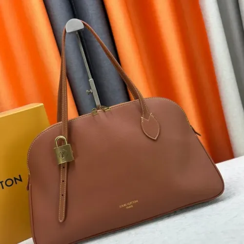 Louis Vuitton AAA Quality Shoulder Bags For Women #1398399
