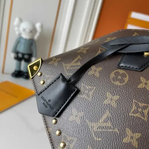 Cheap Louis Vuitton AAA Quality Handbags For Women #1398447 Replica Wholesale [$76.00 USD] [ITEM#1398447] on Replica Louis Vuitton AAA Quality Handbags