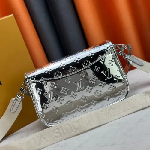 Cheap Louis Vuitton AAA Quality Messenger Bags For Women #1398467 Replica Wholesale [$72.00 USD] [ITEM#1398467] on Replica Louis Vuitton AAA Quality Messenger Bags