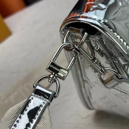 Cheap Louis Vuitton AAA Quality Messenger Bags For Women #1398467 Replica Wholesale [$72.00 USD] [ITEM#1398467] on Replica Louis Vuitton AAA Quality Messenger Bags