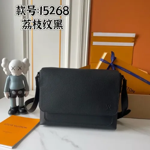 Louis Vuitton AAA Man Messenger Bags #1398475