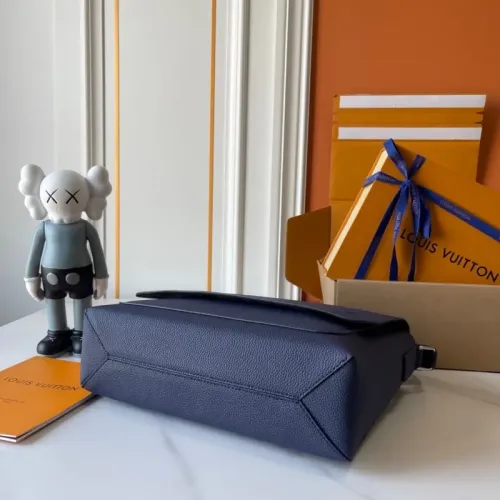 Cheap Louis Vuitton AAA Man Messenger Bags #1398476 Replica Wholesale [$76.00 USD] [ITEM#1398476] on Replica Louis Vuitton AAA Man Messenger Bags