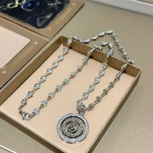 Bvlgari Necklaces #1398577