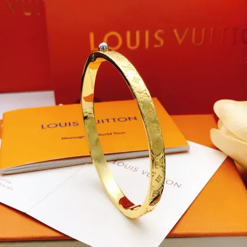 Louis Vuitton LV Bracelets #1398624