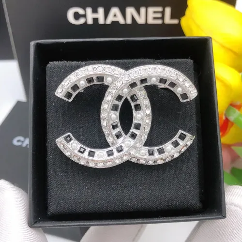 Cheap Chanel Brooches For Women #1398806 Replica Wholesale [$29.00 USD] [ITEM#1398806] on Replica Chanel Brooches