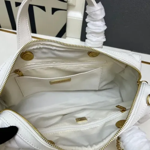 Cheap Chanel AAA Quality Handbags For Women #1398902 Replica Wholesale [$98.00 USD] [ITEM#1398902] on Replica Chanel AAA Quality Handbags