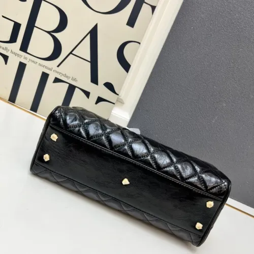 Cheap Chanel AAA Quality Handbags For Women #1398907 Replica Wholesale [$98.00 USD] [ITEM#1398907] on Replica Chanel AAA Quality Handbags