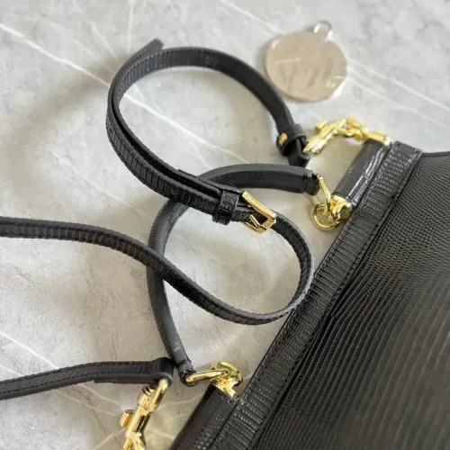 Cheap Dolce &amp; Gabbana AAA Quality Handbags For Women #1398970 Replica Wholesale [$158.00 USD] [ITEM#1398970] on Replica Dolce &amp; Gabbana AAA Quality Handbags